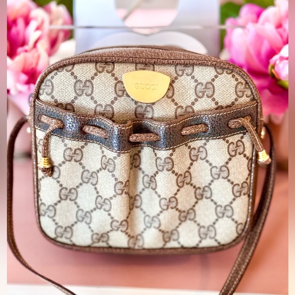 Gucci Handbags - Rare Vintage Gucci Crossbody